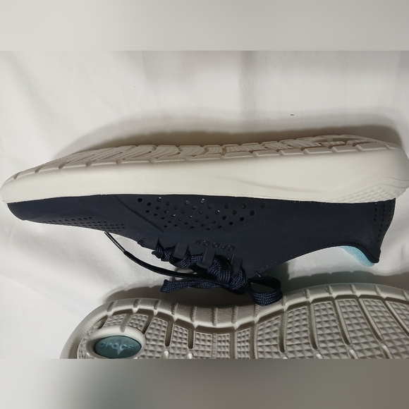 Crocs Stylish Navy Women's Sneakers - Picture 14 of 16